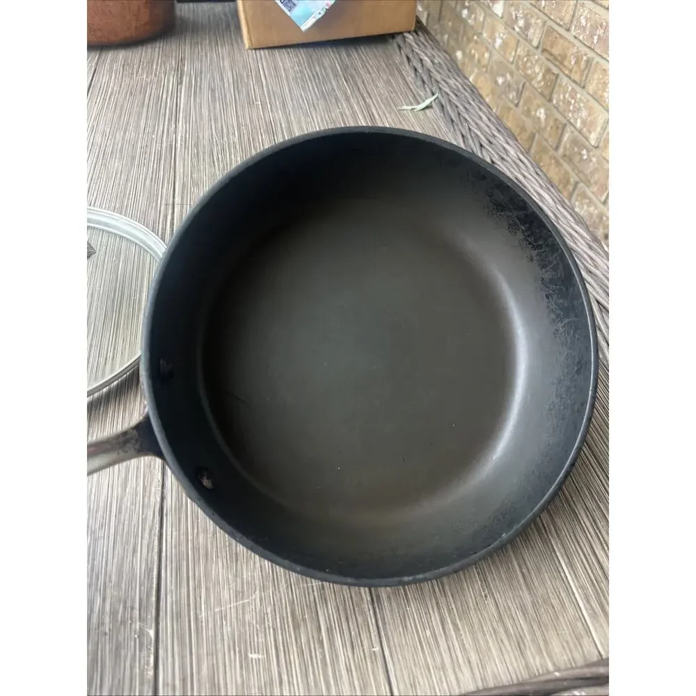 All-Clad HA1 Hard Anodized Nonstick 8 Inch Fry Pan Skillet Black. Viking Lid